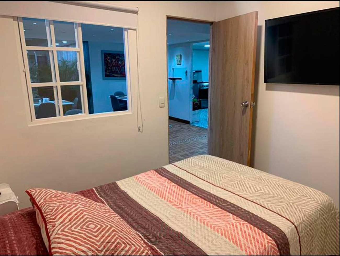 Hotel Alcatraz Yarumal Bilik gambar