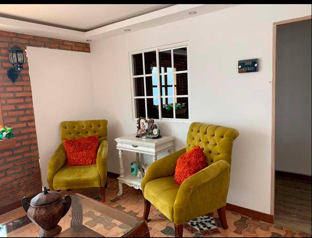 Hotel Alcatraz Yarumal Bilik gambar