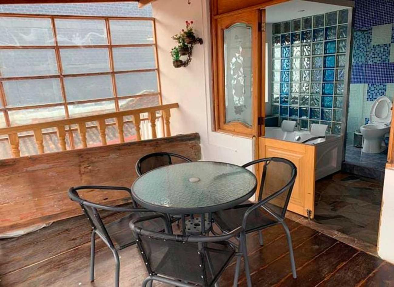 Hotel Alcatraz Yarumal Bilik gambar